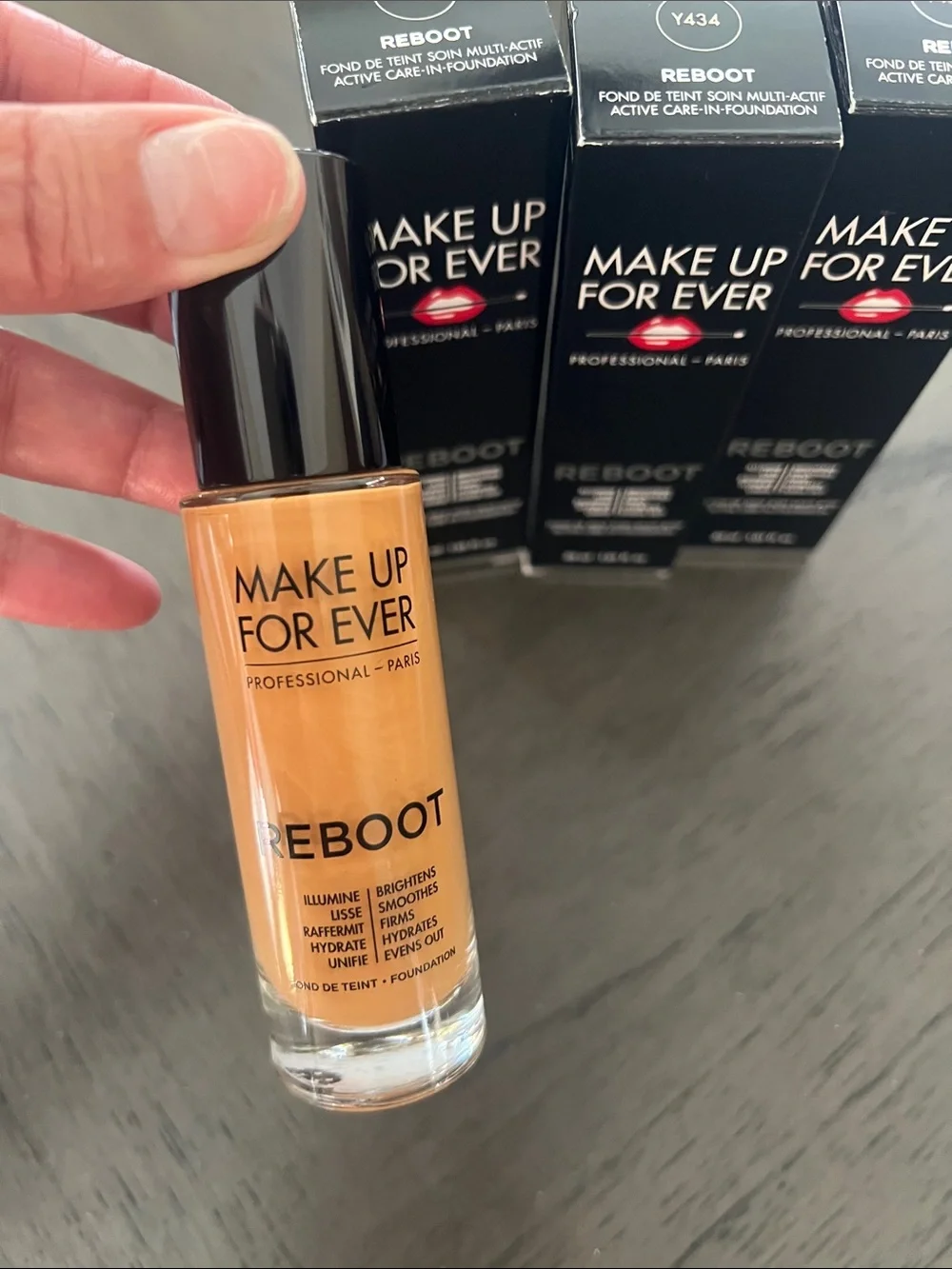 Make Up For Ever Reboot Foundation - Black Packaging  set of 3 Shade Y434